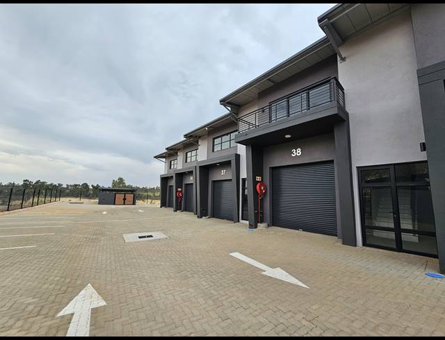 179M² WAREHOUSE TO LET IN MOREHILL